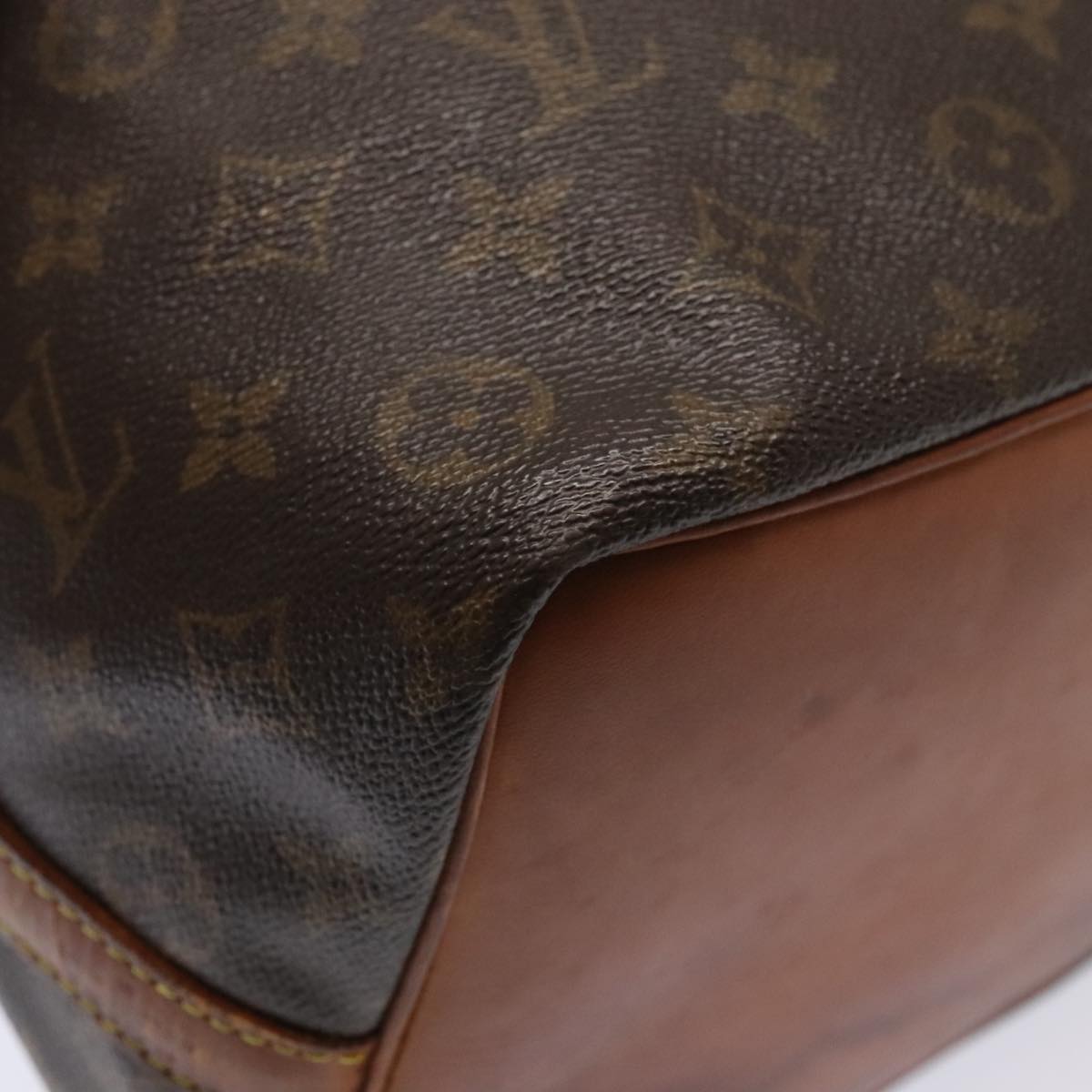 LOUIS VUITTON Monogram Petit Noe Shoulder Bag M42226 LV Auth 93746