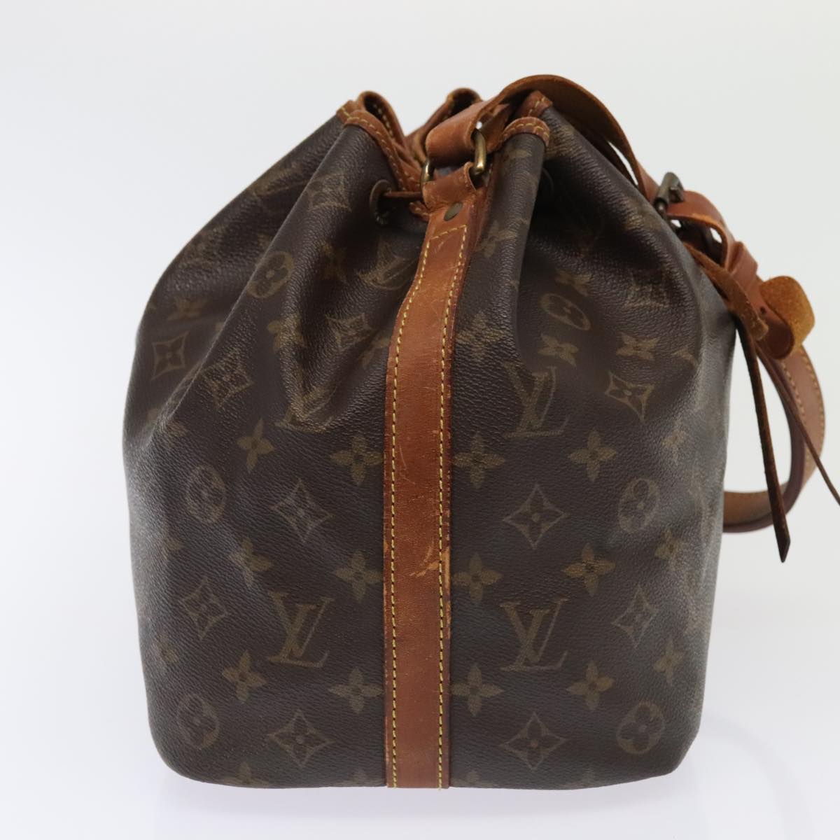 LOUIS VUITTON Monogram Petit Noe Shoulder Bag M42226 LV Auth 93746