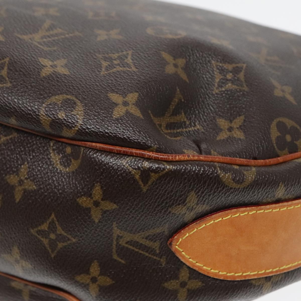 LOUIS VUITTON Monogram Tolum GM Shoulder Bag M40075 LV Auth 93769