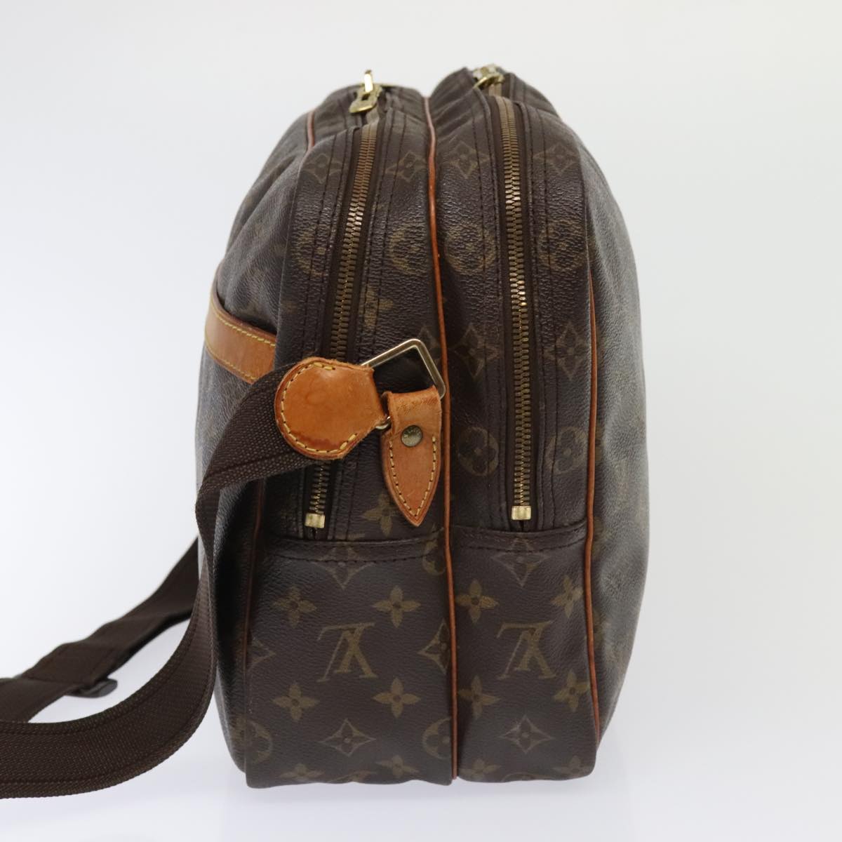 LOUIS VUITTON Monogram Reporter GM Shoulder Bag M45252 LV Auth 93786