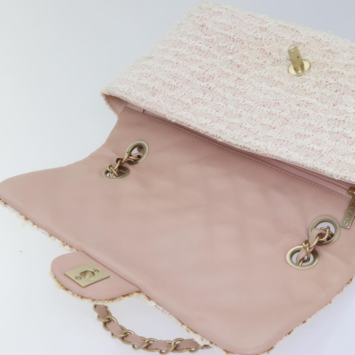 CHANEL Matelasse Chain Shoulder Bag tweed White Pink CC Auth 93801A