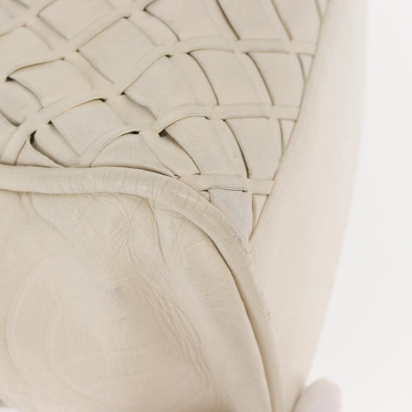 CHANEL Chain Shoulder Bag Leather White CC Auth 93890