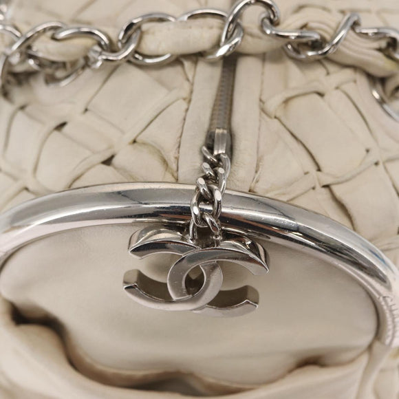 CHANEL Chain Shoulder Bag Leather White CC Auth 93890