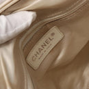 CHANEL Chain Shoulder Bag Leather White CC Auth 93890-15