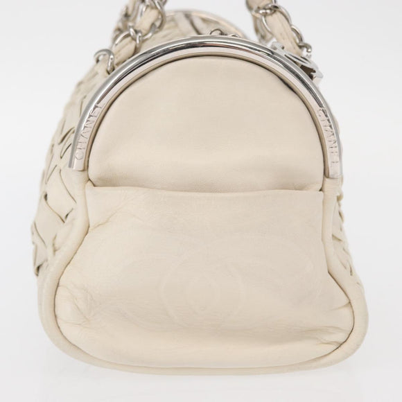 CHANEL Chain Shoulder Bag Leather White CC Auth 93890