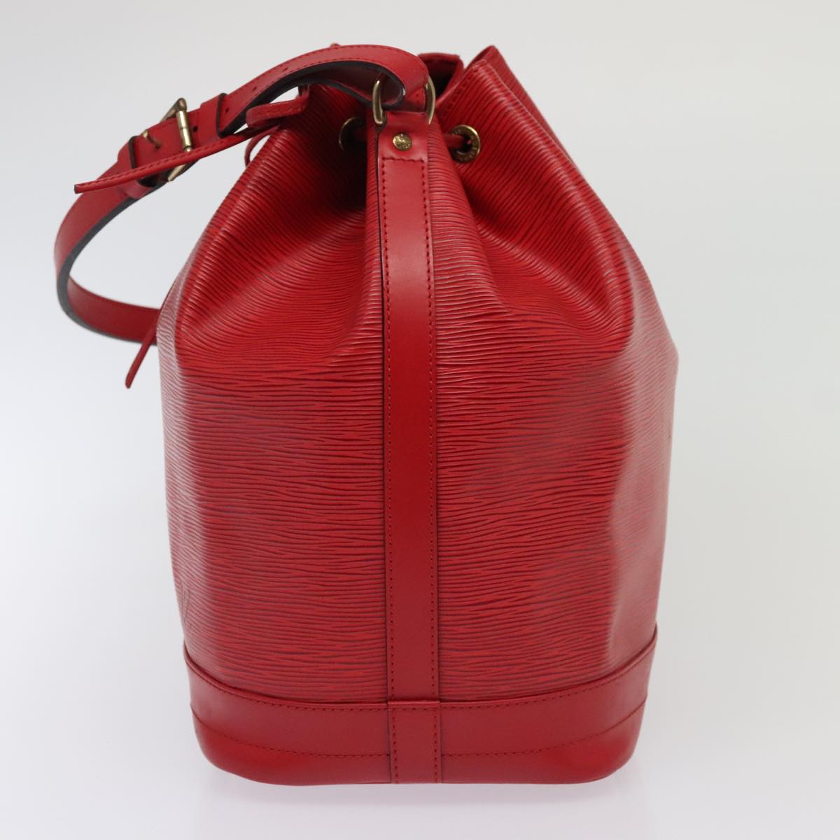 LOUIS VUITTON Epi Noe Shoulder Bag Red M44007 LV Auth 93893