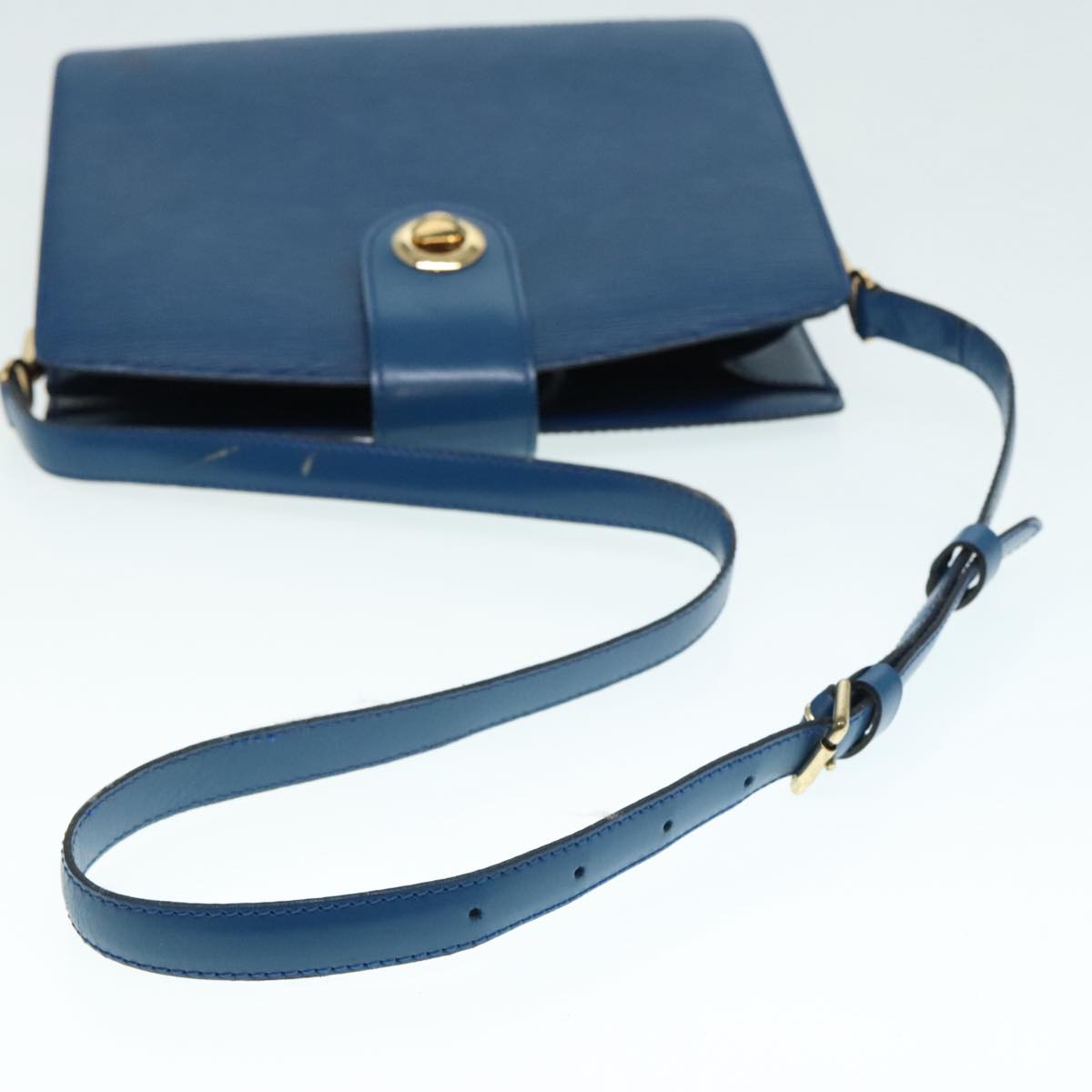 LOUIS VUITTON Epi Capuchin Shoulder Bag Blue M52345 LV Auth 93937