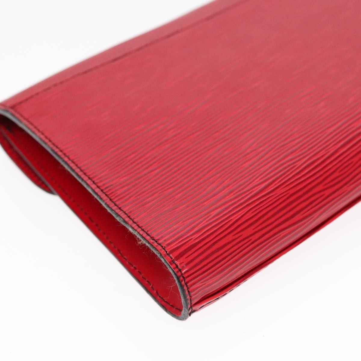 LOUIS VUITTON Epi Art Deco Clutch Bag Red M52637 LV Auth 93938