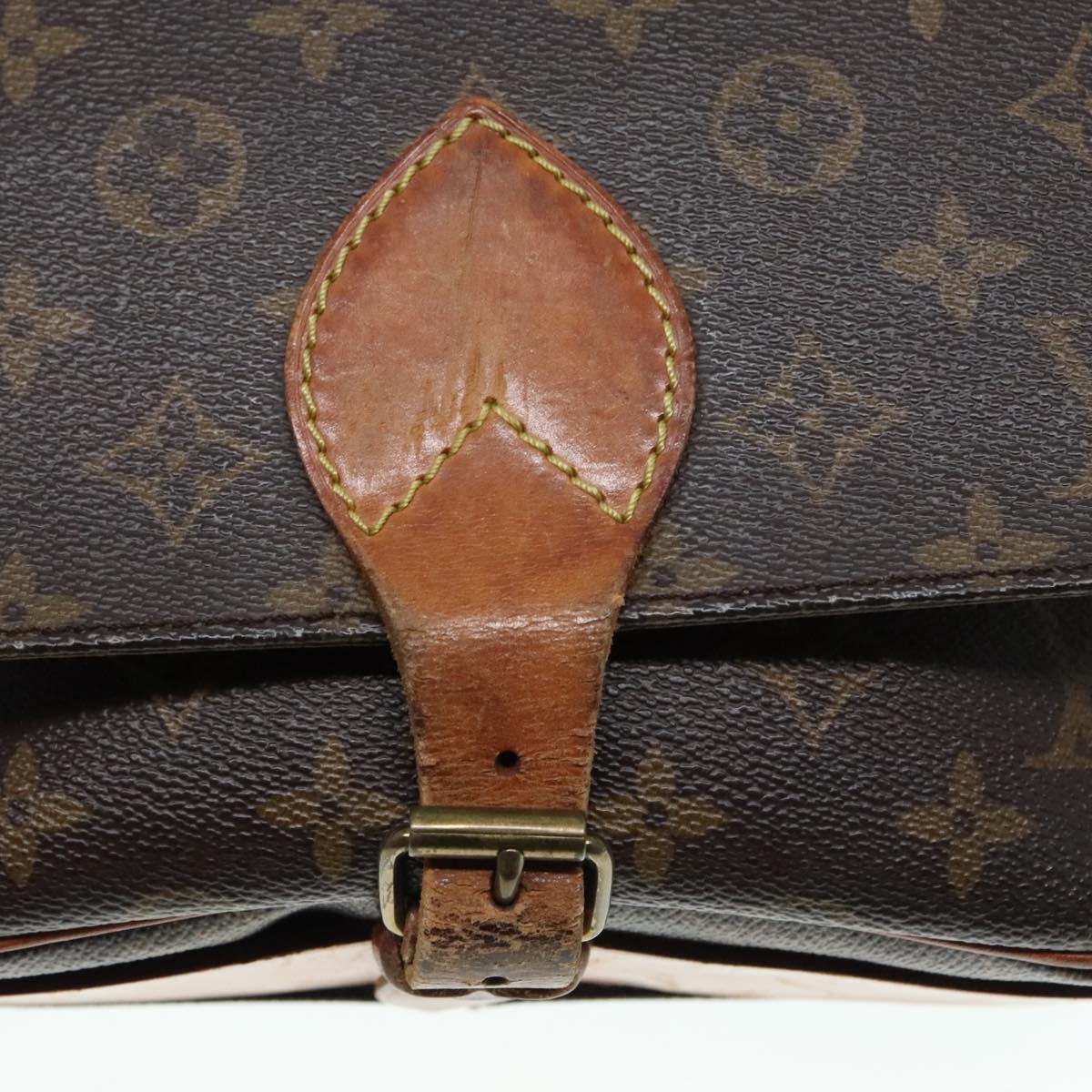 LOUIS VUITTON Monogram Cartouchiere MM Shoulder Bag M51253 LV Auth 93953