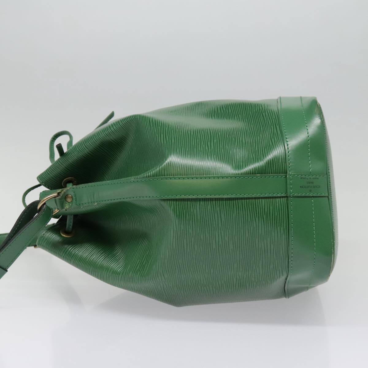 LOUIS VUITTON Epi Noe Shoulder Bag Green M44004 LV Auth 93956