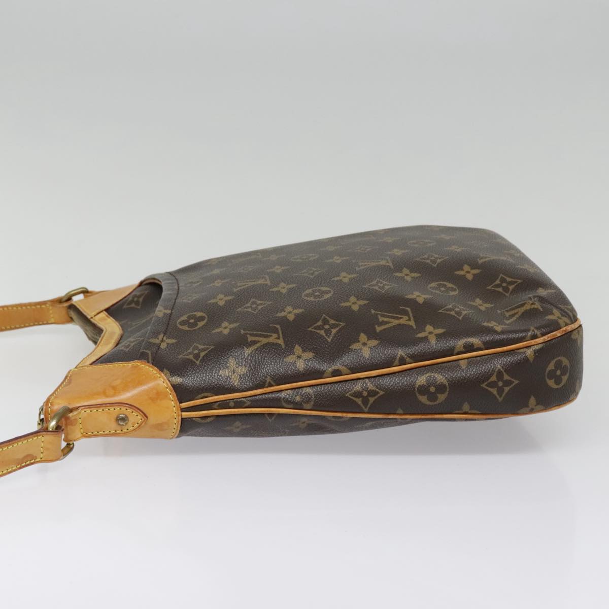 LOUIS VUITTON Monogram Odeon MM Shoulder Bag M56389 LV Auth 93967