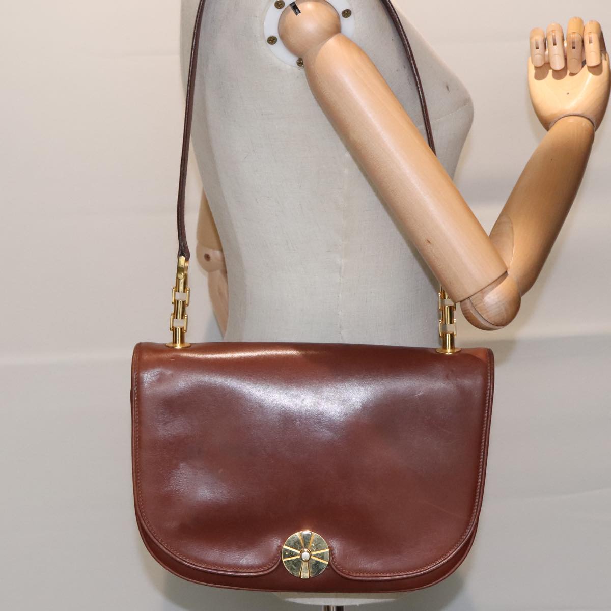 GUCCI Shoulder Bag Leather Brown Gold Auth 94061