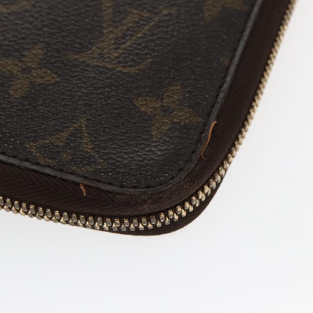 LOUIS VUITTON Monogram Poche Escapade Travel Case M60113 LV Auth 94126