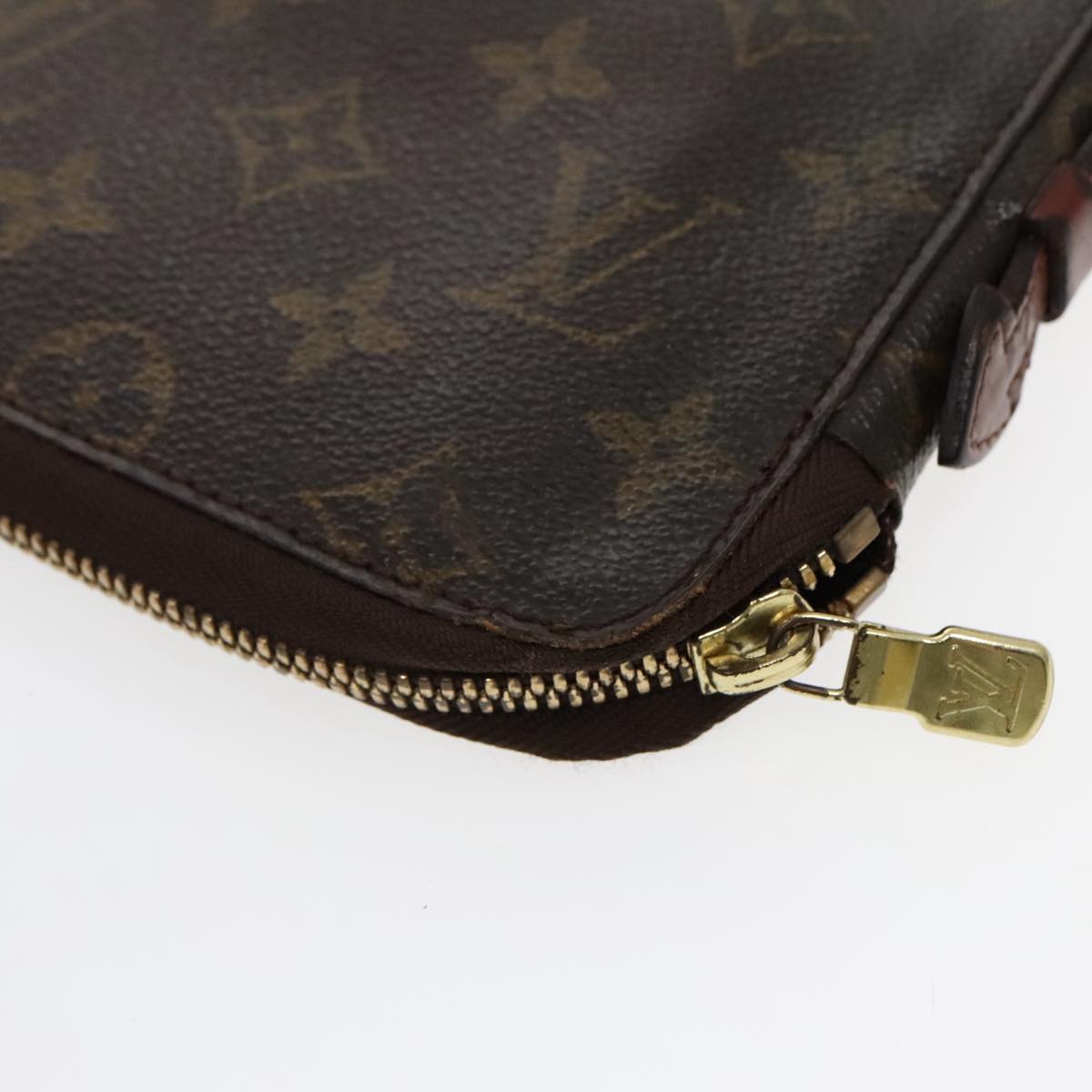 LOUIS VUITTON Monogram Poche Escapade Travel Case M60113 LV Auth 94126