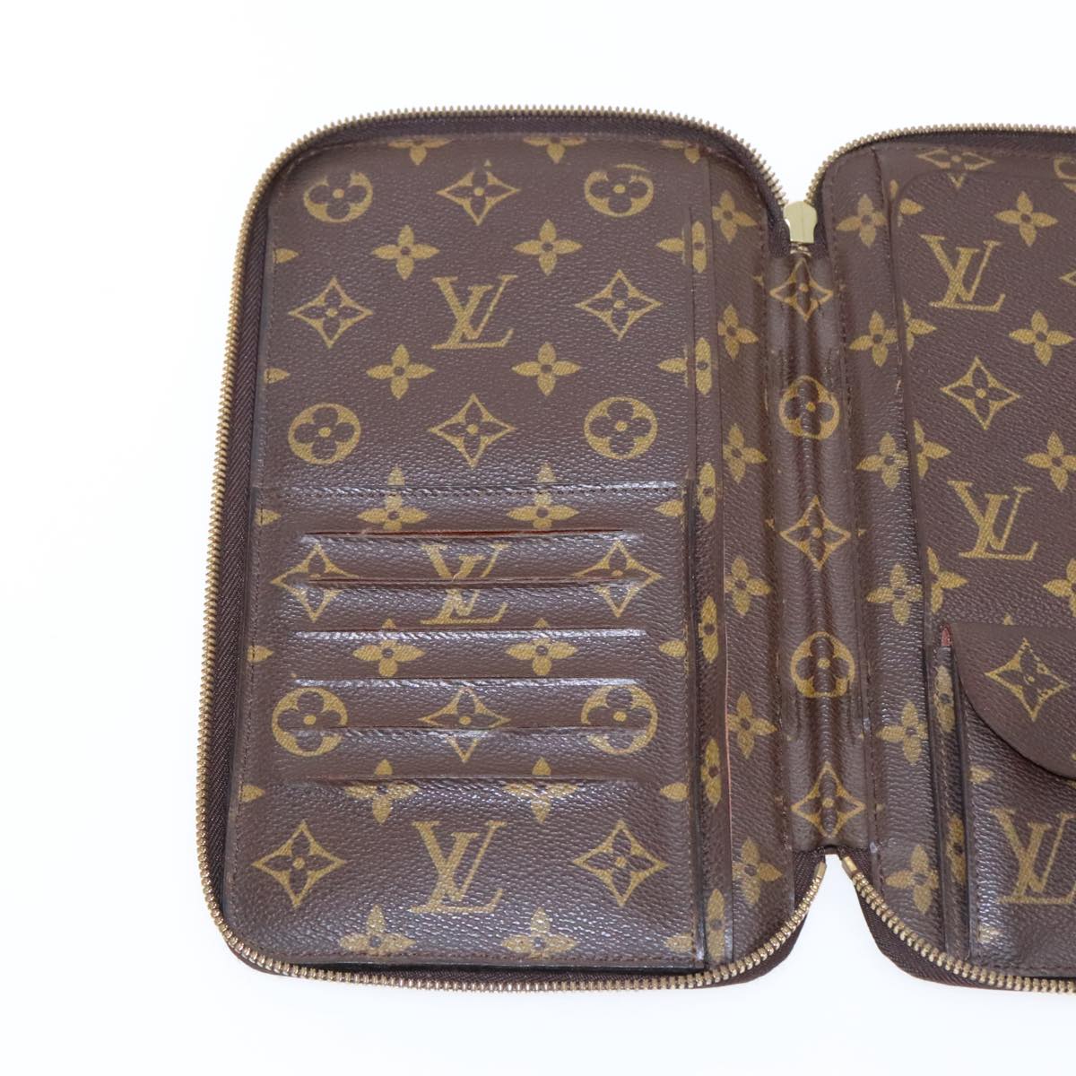 LOUIS VUITTON Monogram Poche Escapade Travel Case M60113 LV Auth 94126