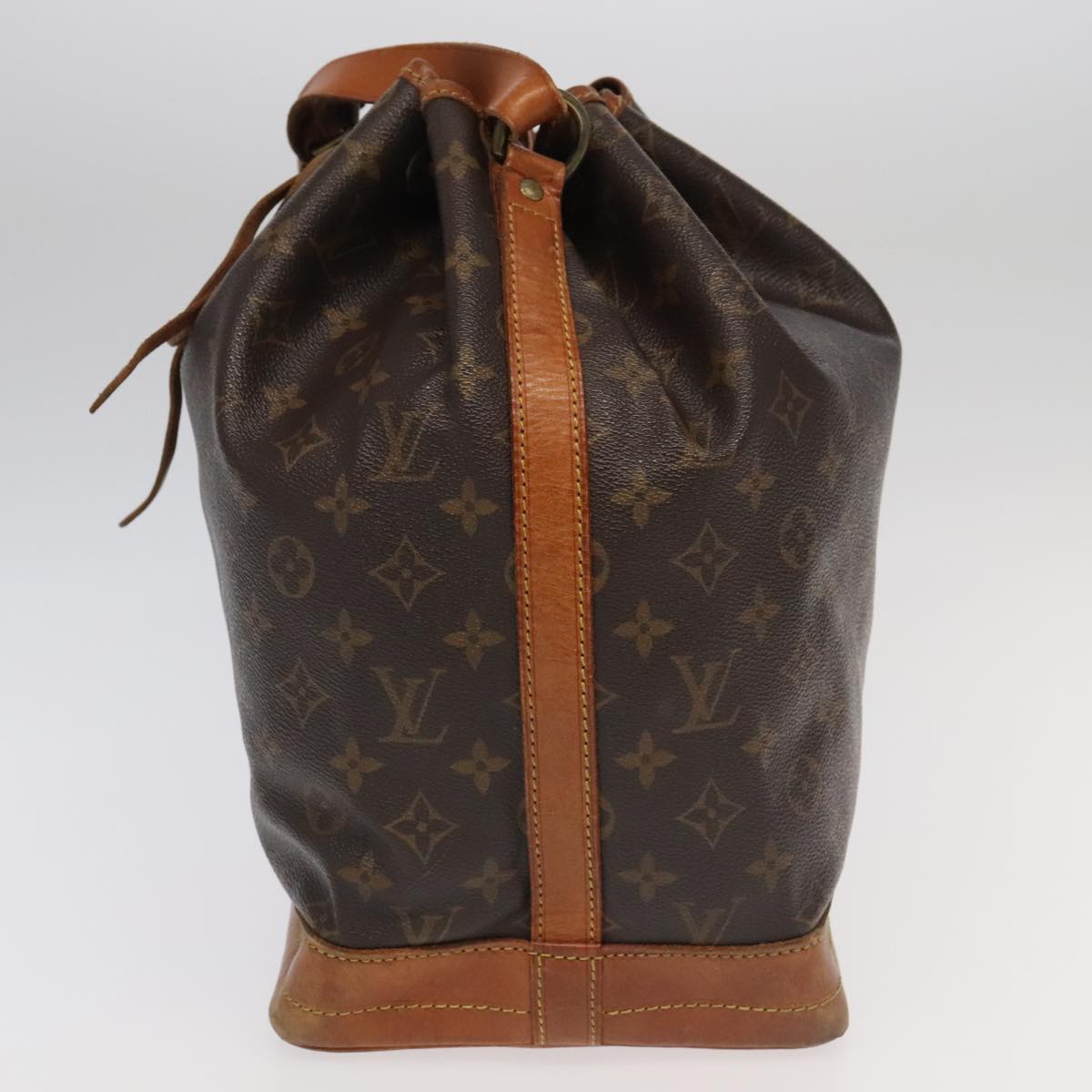 LOUIS VUITTON Monogram Noe Shoulder Bag M42224 LV Auth 94212