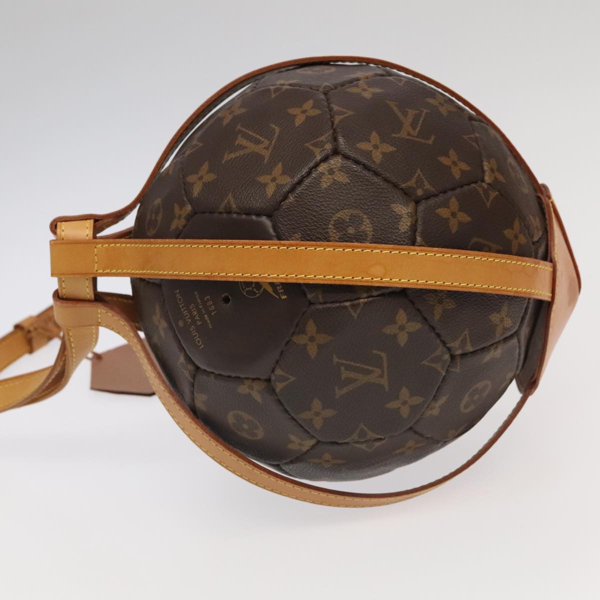 LOUIS VUITTON Monogram Soccer Ball France World Cup Memorial M99054 Auth 94228S