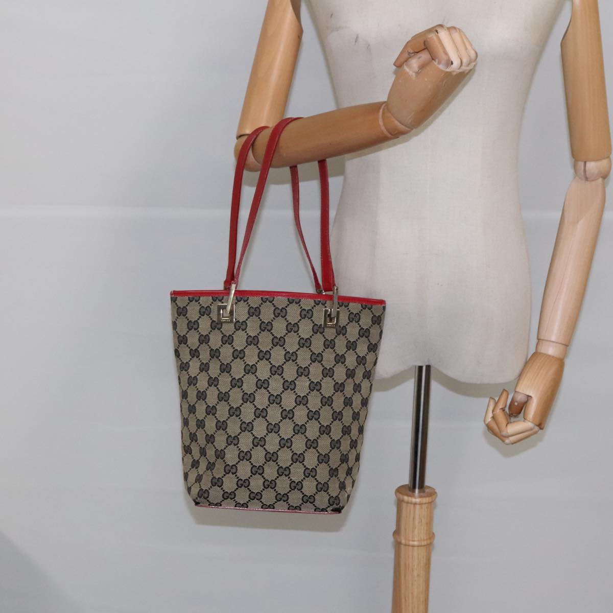 GUCCI GG Canvas Tote Bag Beige Gold Red 002 1099 Auth 94241