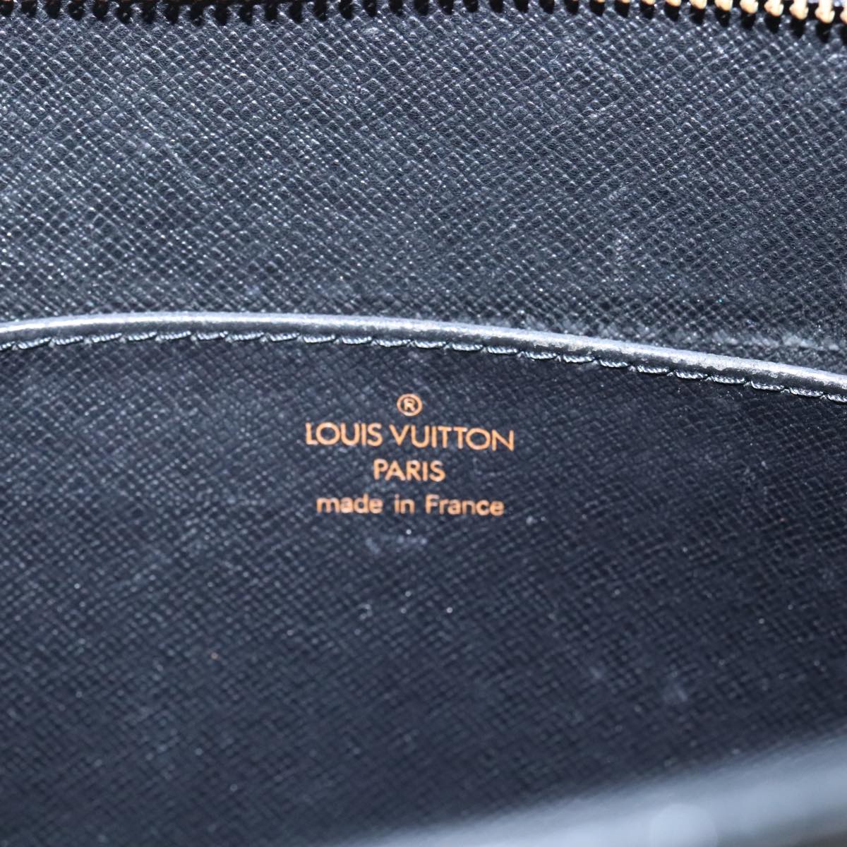 LOUIS VUITTON Epi Pochette Homme Clutch Bag Black Noir M52522 LV Auth 94282