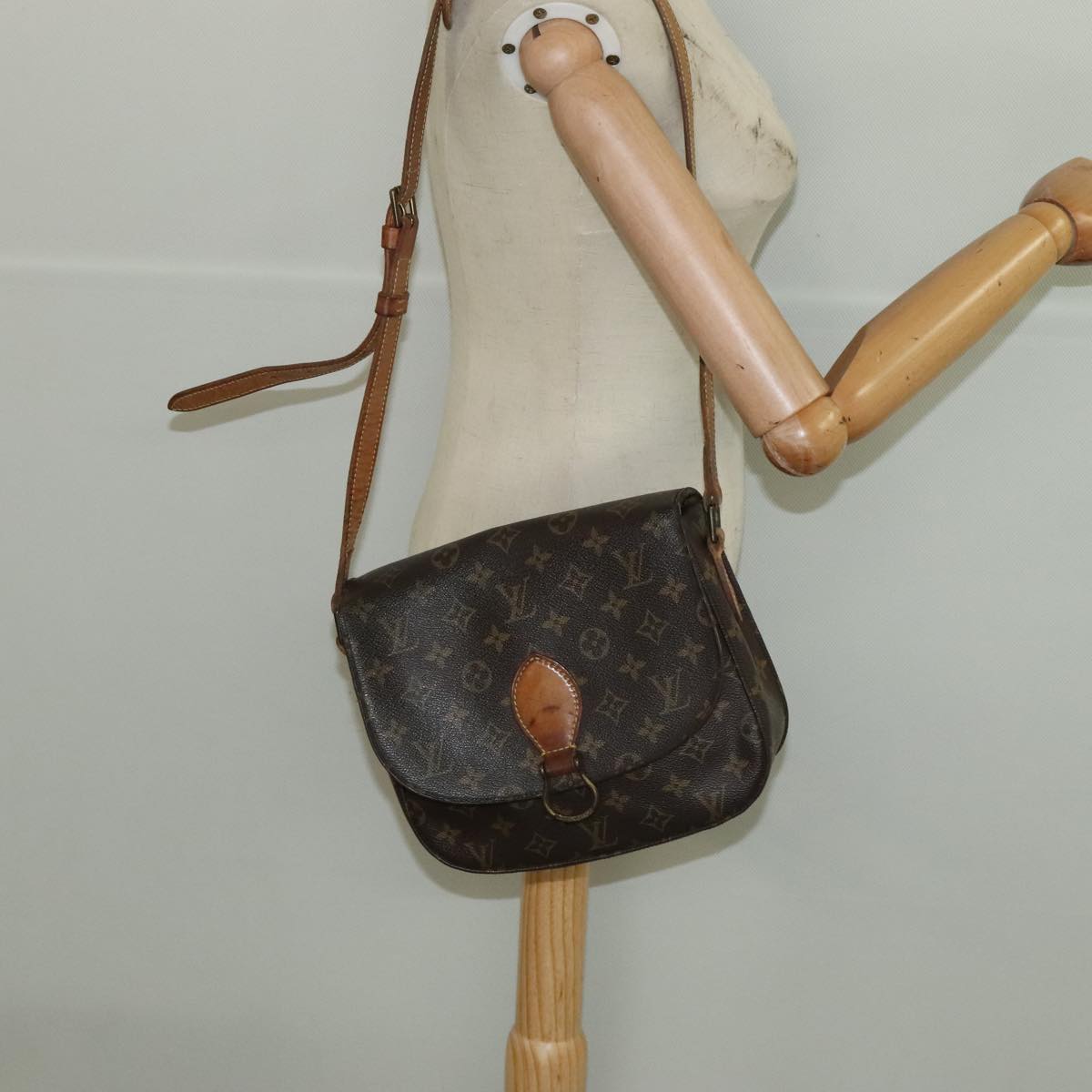 LOUIS VUITTON Monogram Saint Cloud GM Shoulder Bag M51242 LV Auth 94337