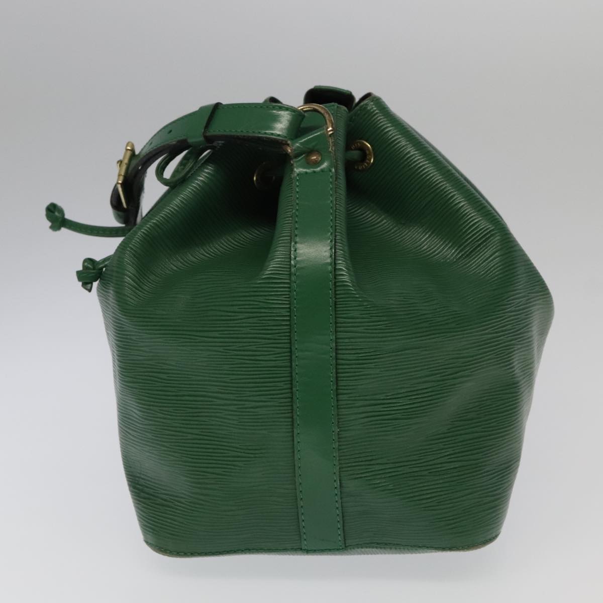 LOUIS VUITTON Epi Petit Noe Shoulder Bag Green M44102 LV Auth 94357