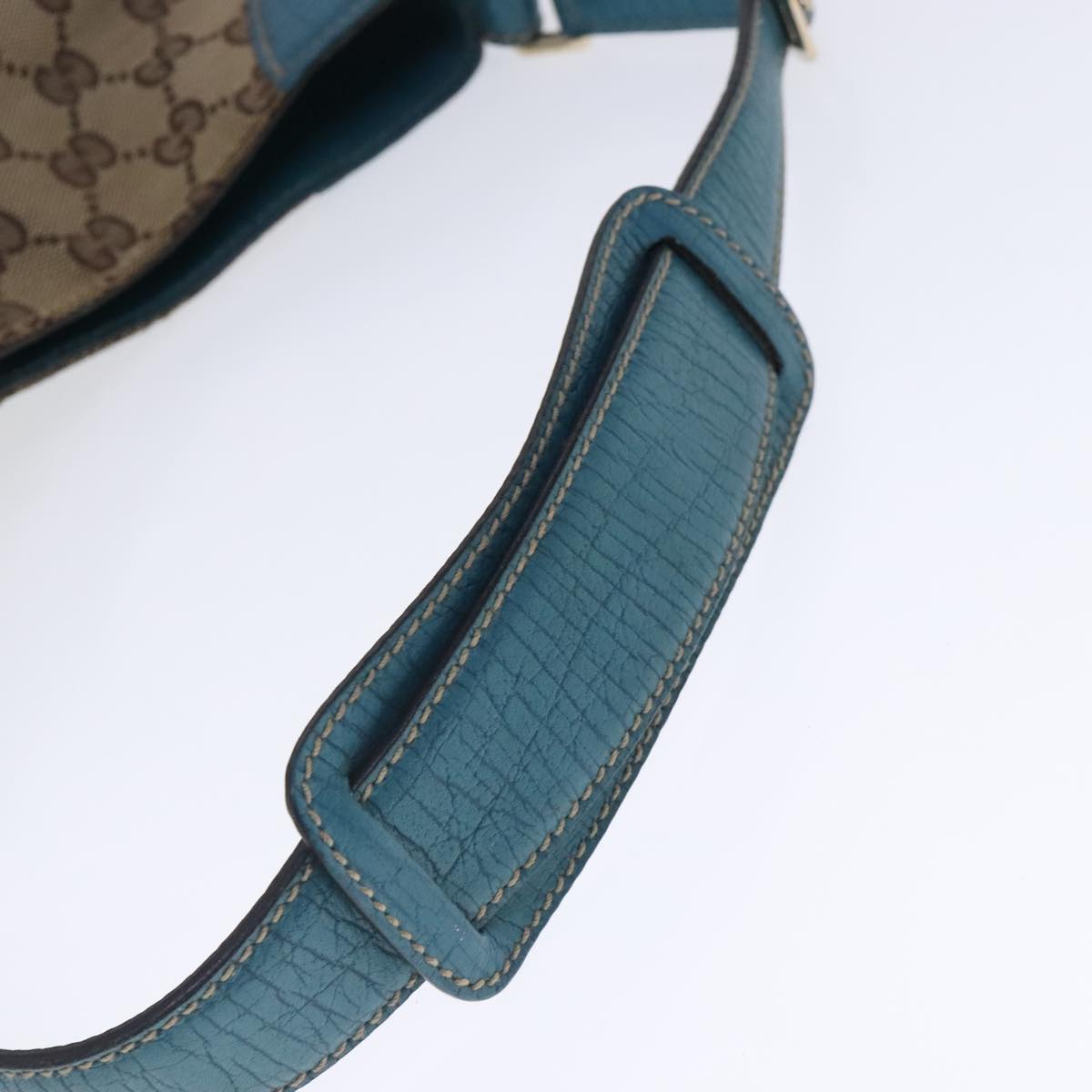 GUCCI Horsebit GG Canvas Shoulder Bag Beige Light Blue gold 137388 Auth 94439