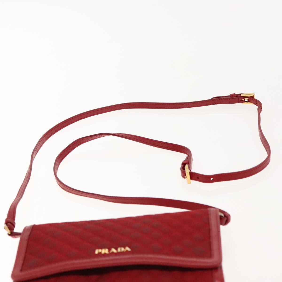 PRADA Quilted Shoulder Bag Nylon Red Gold Auth 94457