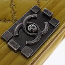 CHANEL Matelasse 20 Chain Boy Chanel Umhängetasche Velours Gelb CC Auth 94468V-18