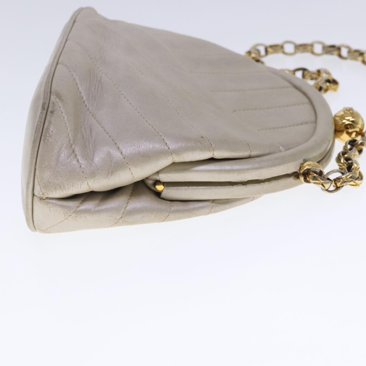 CHANEL Chain Shoulder Bag Leather White Gold CC Auth 94469