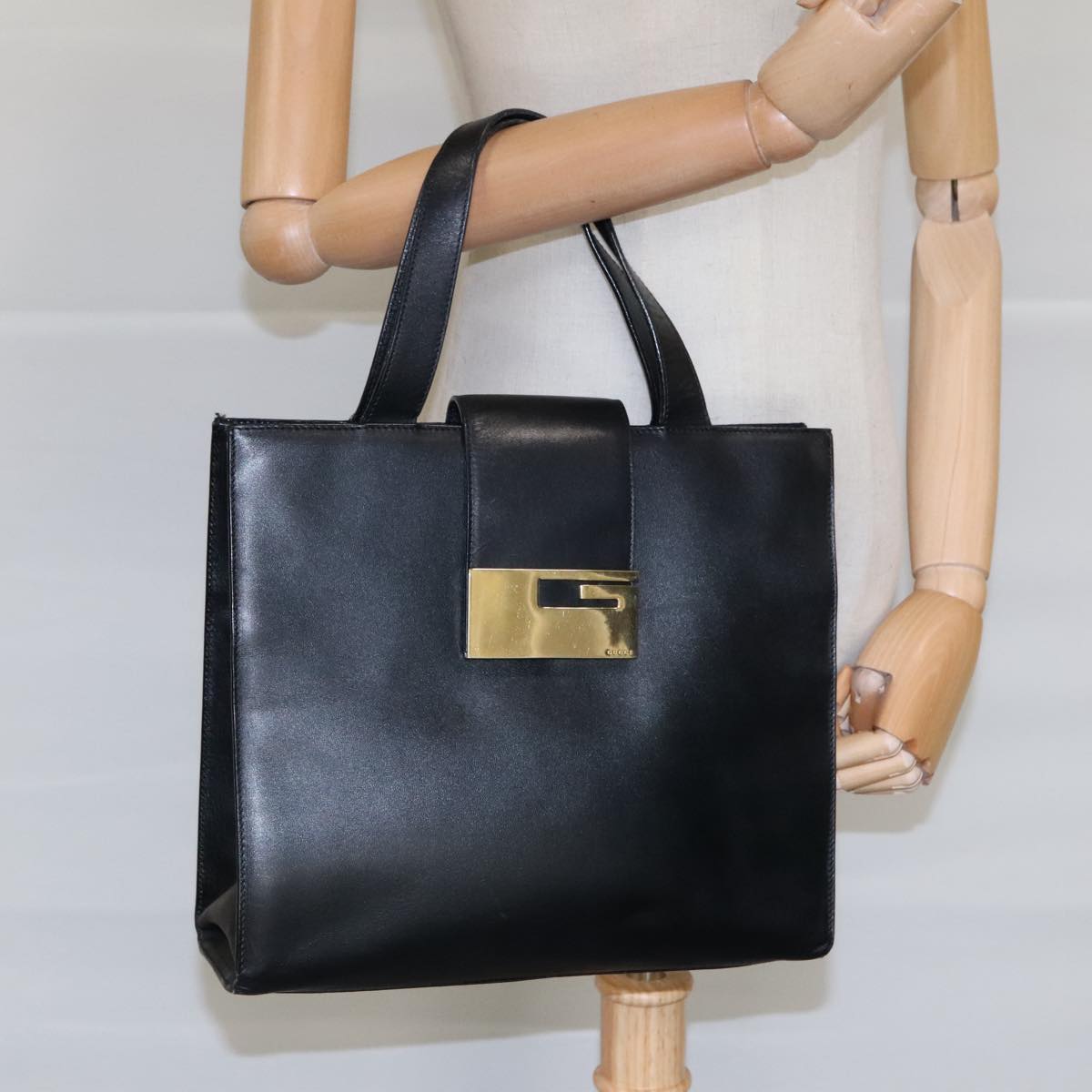 GUCCI Shoulder Bag Leather Black Gold 002 0347 Auth 94638