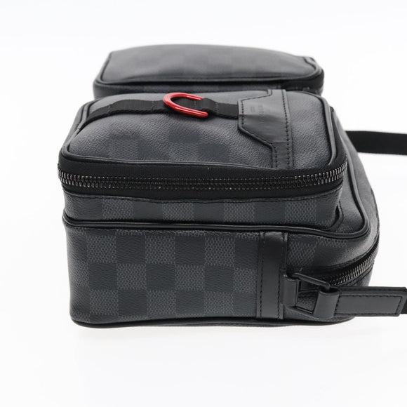LOUIS VUITTON Damier Grafitte Utility Messenger Shoulder Bag M40280 Auth 94640SM
