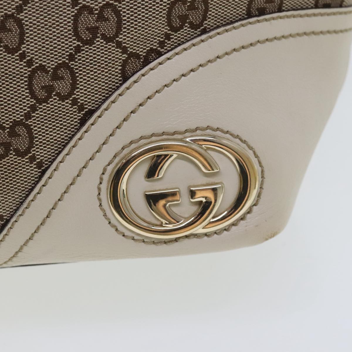 GUCCI GG Canvas Shoulder Bag Beige Gold 169946 Auth 94686