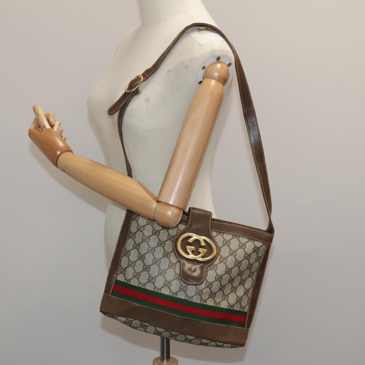 GUCCI GG Supreme Web Sherry Line Shoulder Bag PVC Beige Red Green Auth 94707