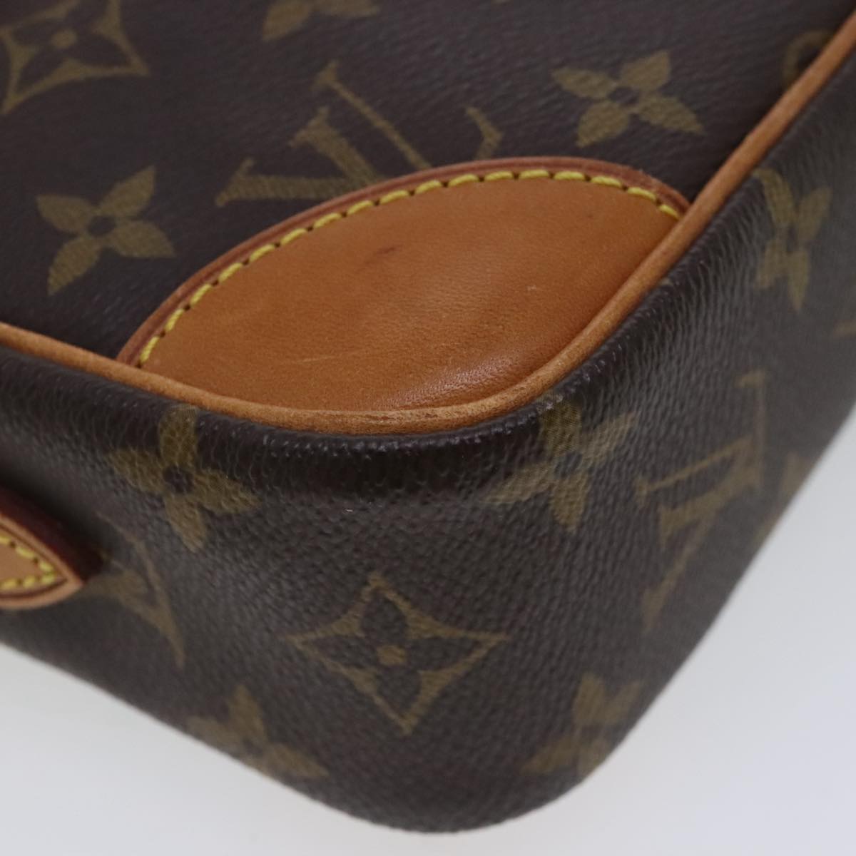 LOUIS VUITTON Monogram Trocadero 23 Shoulder Bag M51276 LV Auth 94713