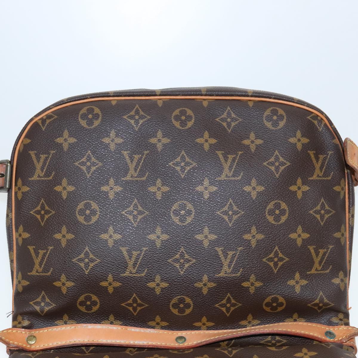 LOUIS VUITTON Monogram Saumur 30 Shoulder Bag M42256 LV Auth 94834