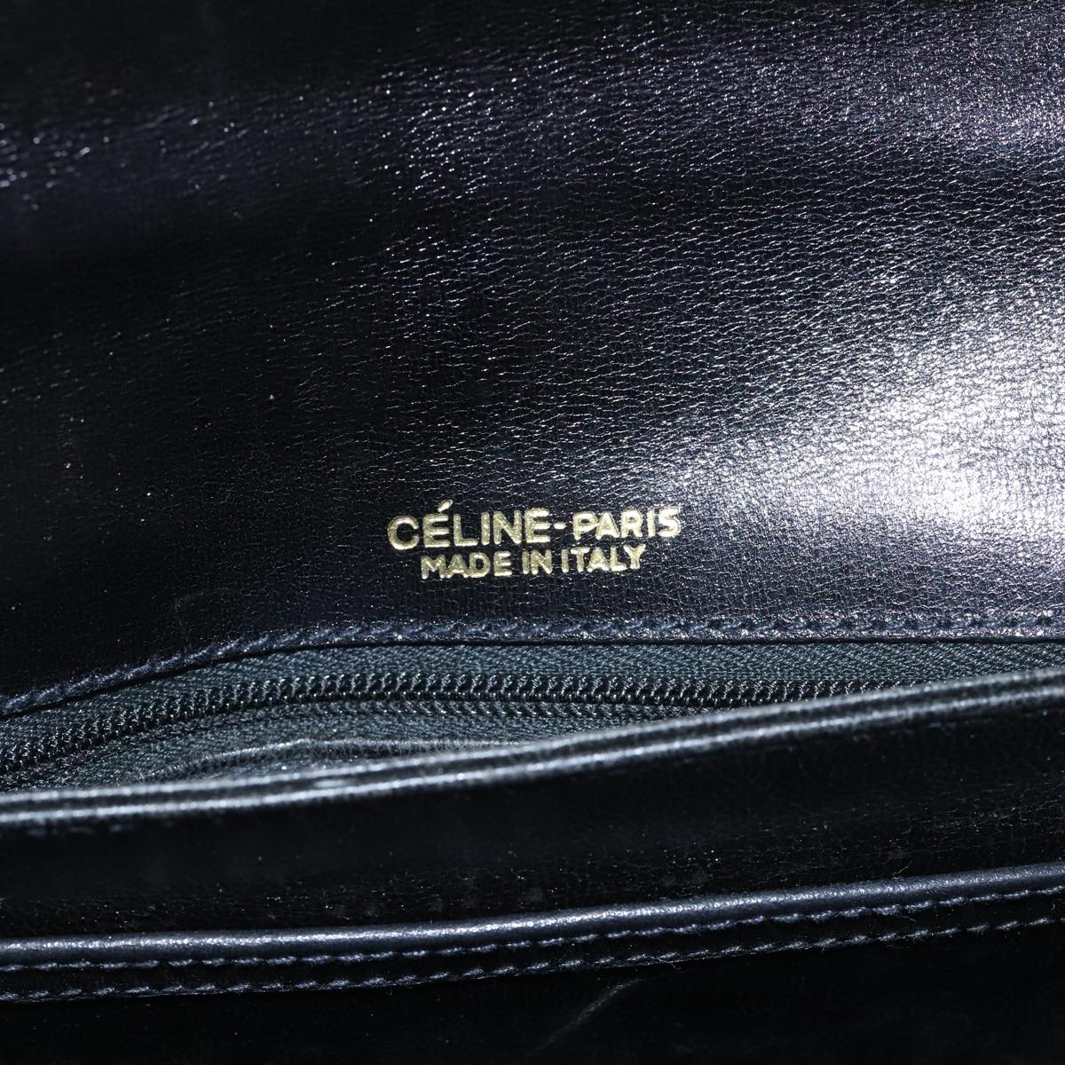 CELINE Horse Carriage Shoulder Bag Leather Black Gold Auth 94846