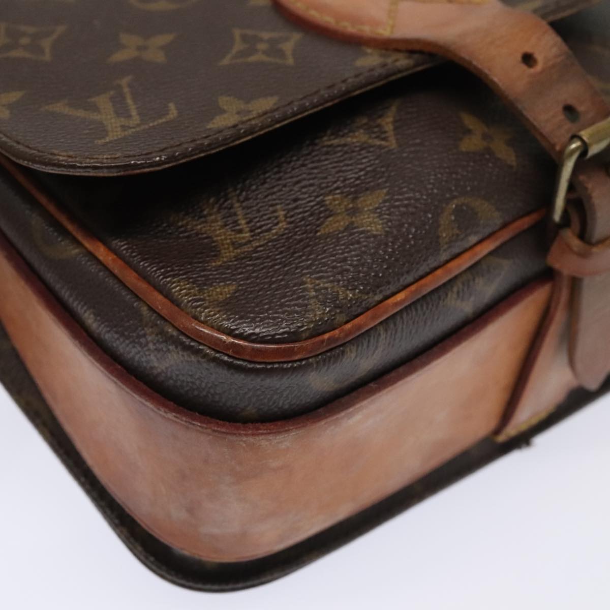 LOUIS VUITTON Monogram Cartouchiere MM Shoulder Bag M51253 LV Auth 94868