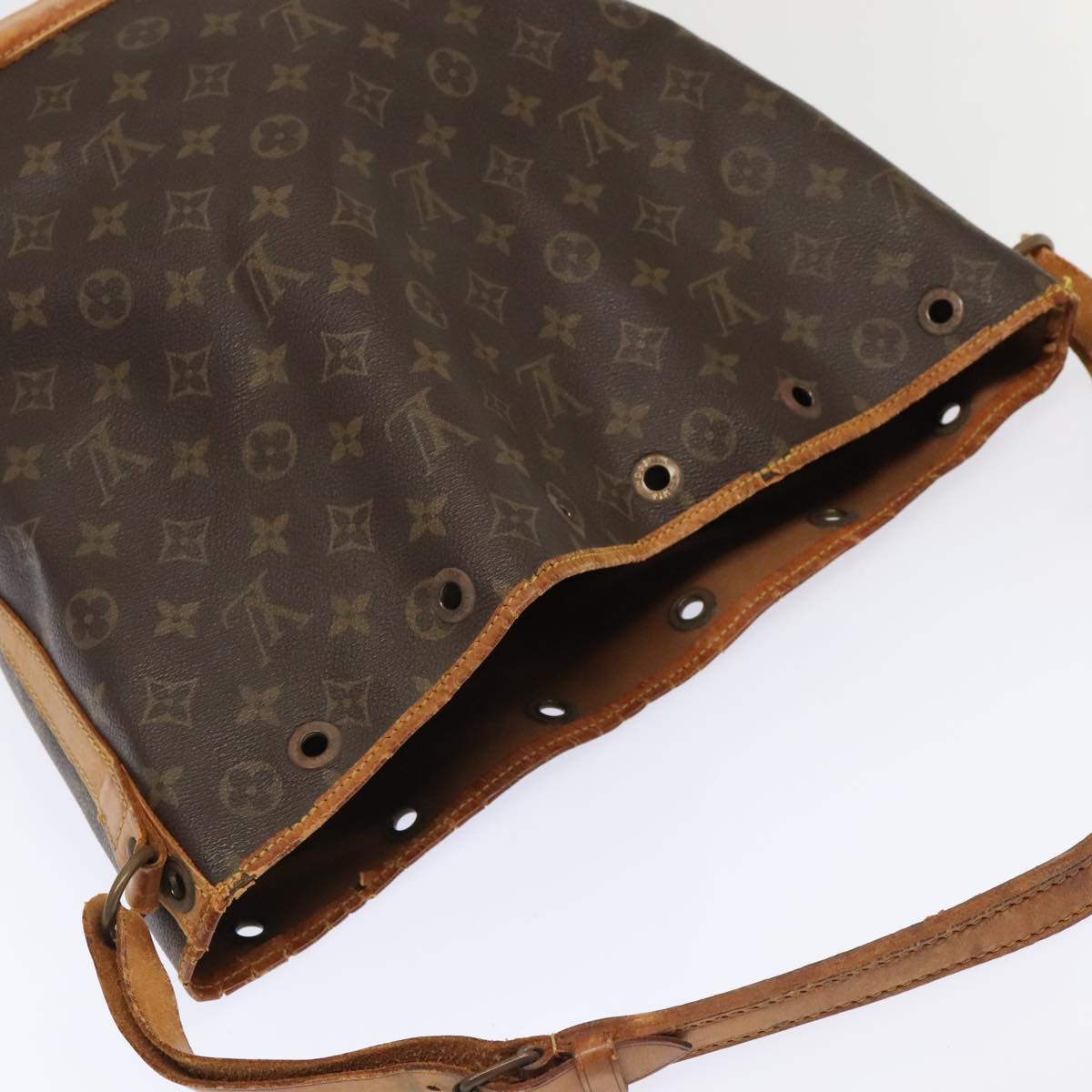 LOUIS VUITTON Monogram Noe Shoulder Bag M42224 LV Auth 94880