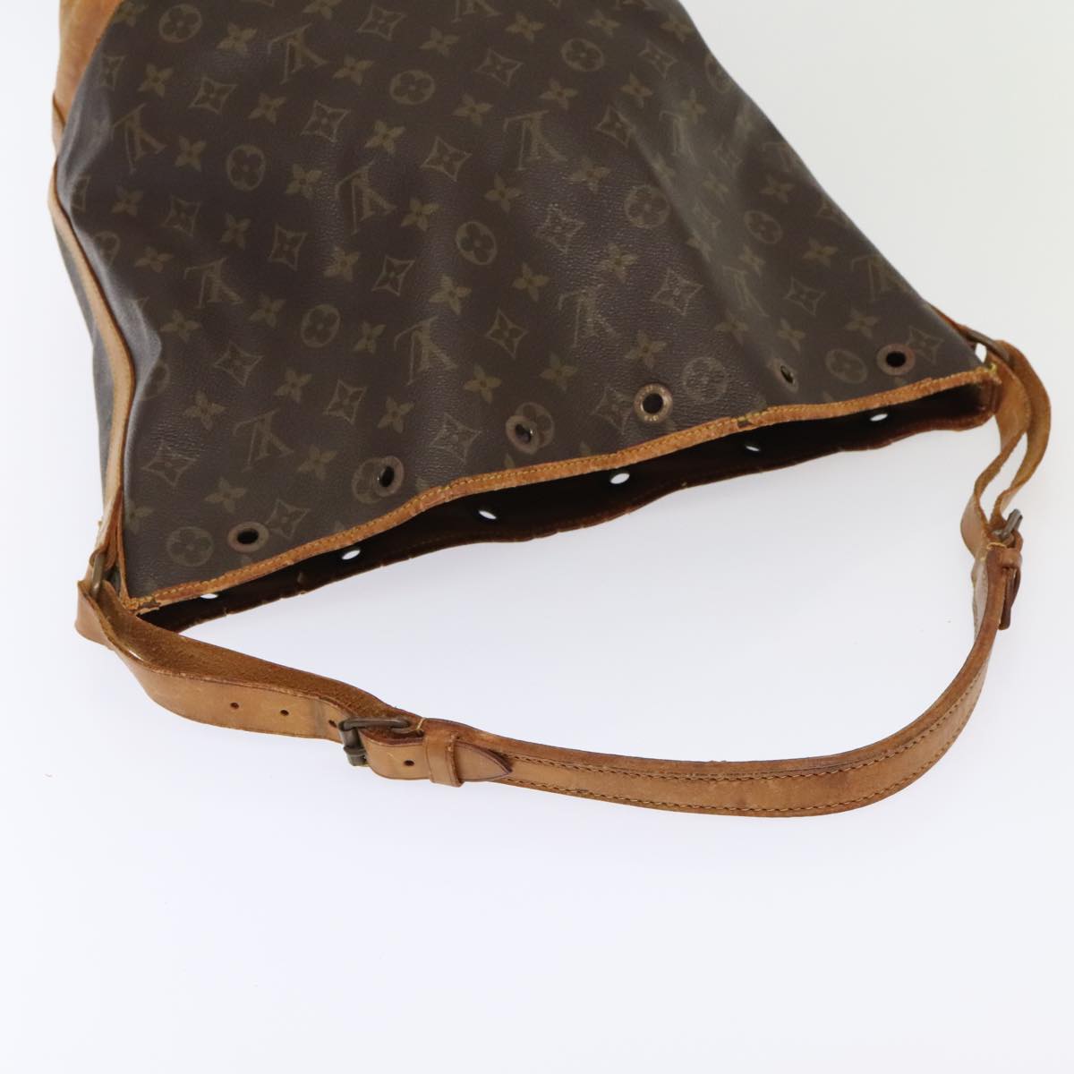 LOUIS VUITTON Monogram Noe Shoulder Bag M42224 LV Auth 94880