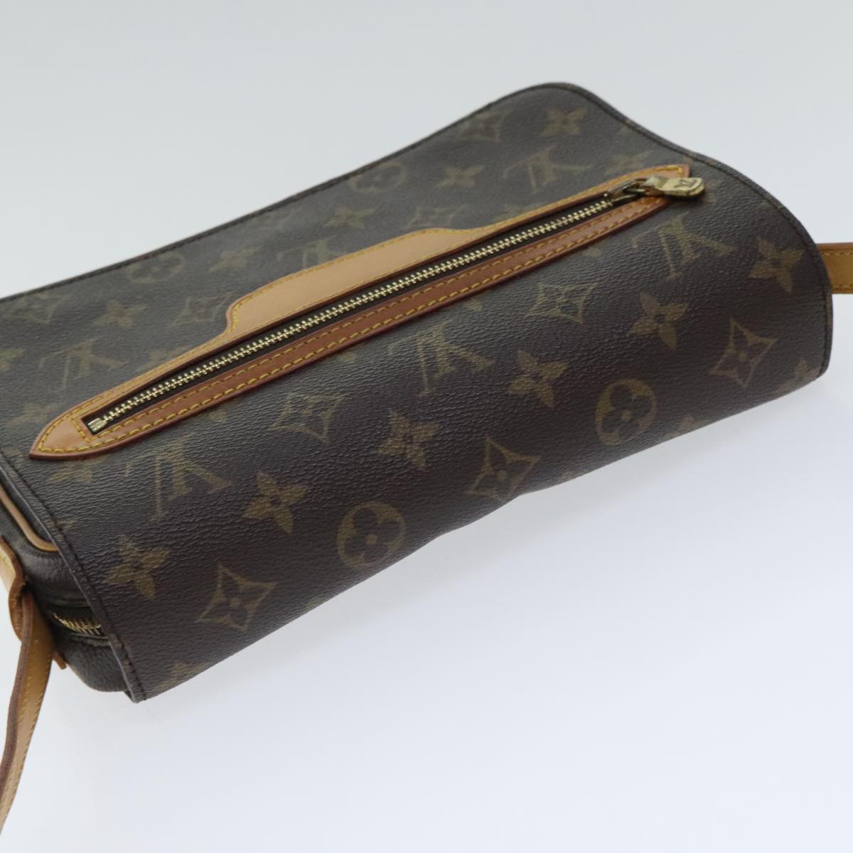 LOUIS VUITTON Monogram Saint Germain Shoulder Bag M51210 LV Auth 94905