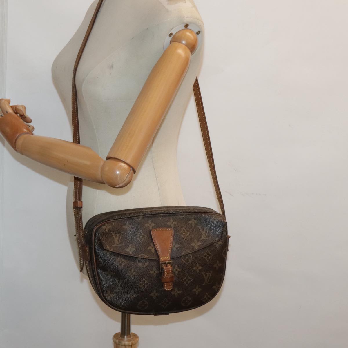 LOUIS VUITTON Monogram Jeune Fille MM Shoulder Bag M51226 LV Auth 94906