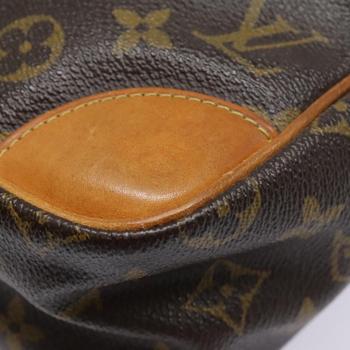 LOUIS VUITTON Monogram Danube MM Shoulder Bag M45264 LV Auth 94912