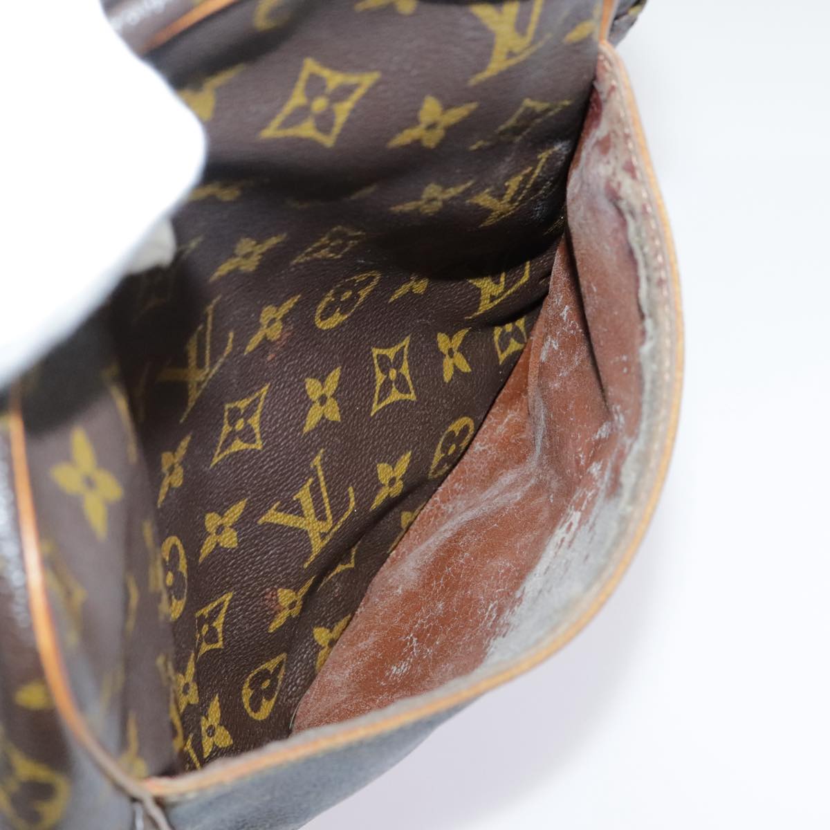 LOUIS VUITTON Monogram Danube MM Shoulder Bag M45264 LV Auth 94912