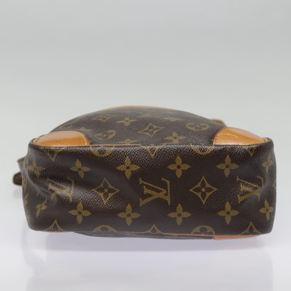 LOUIS VUITTON Monogram Danube MM Shoulder Bag M45264 LV Auth 94912