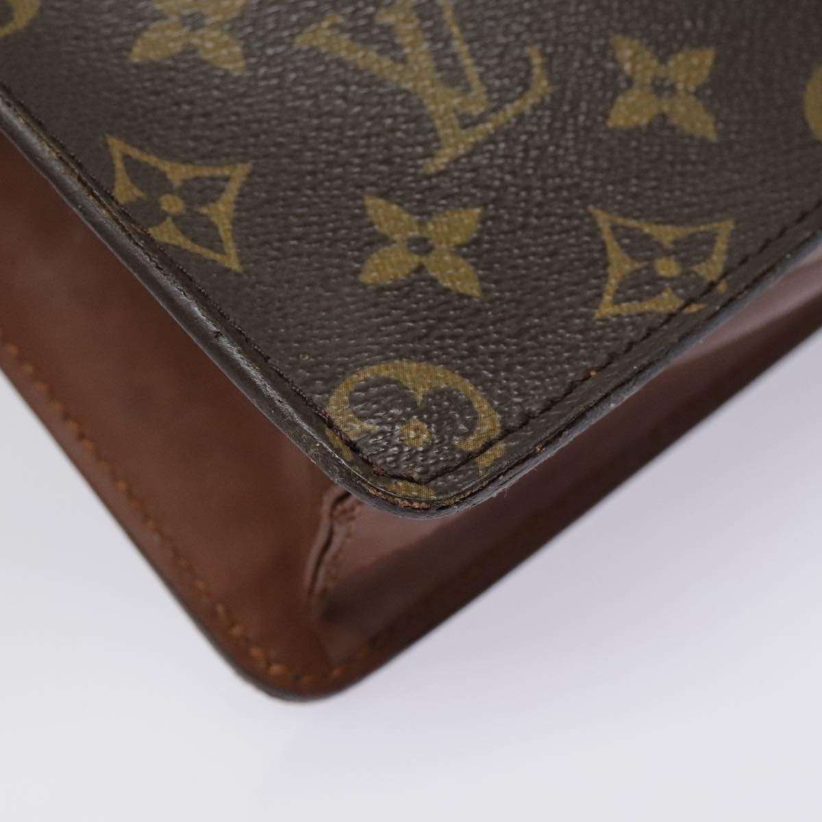 LOUIS VUITTON Monogram Pochette Homme Clutch Bag M51795 LV Auth 94921