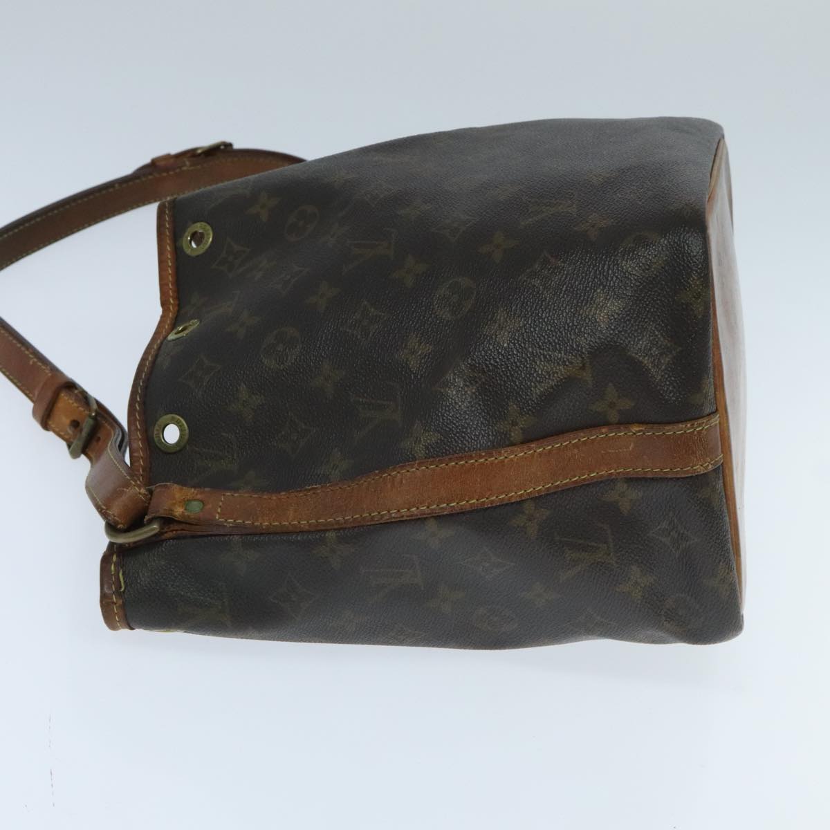 LOUIS VUITTON Monogram Petit Noe Shoulder Bag M42226 LV Auth 94954