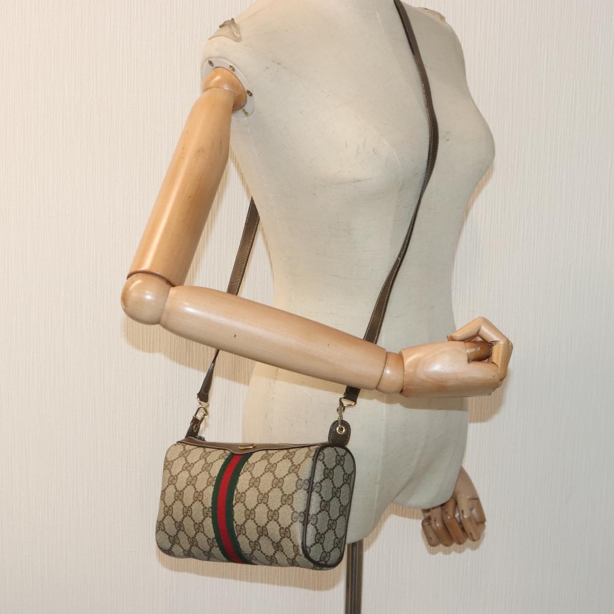 GUCCI GG Supreme Web Sherry Line Shoulder Bag PVC Beige Gold 010 378 Auth 94975