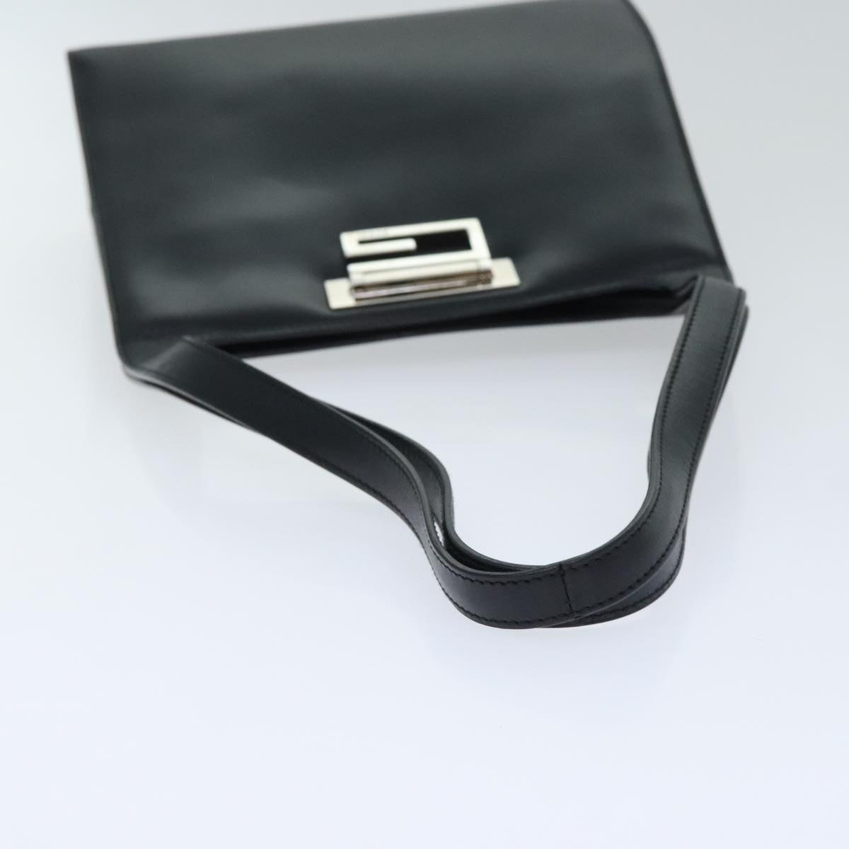 GUCCI Shoulder Bag Leather Black Silver Auth 94978