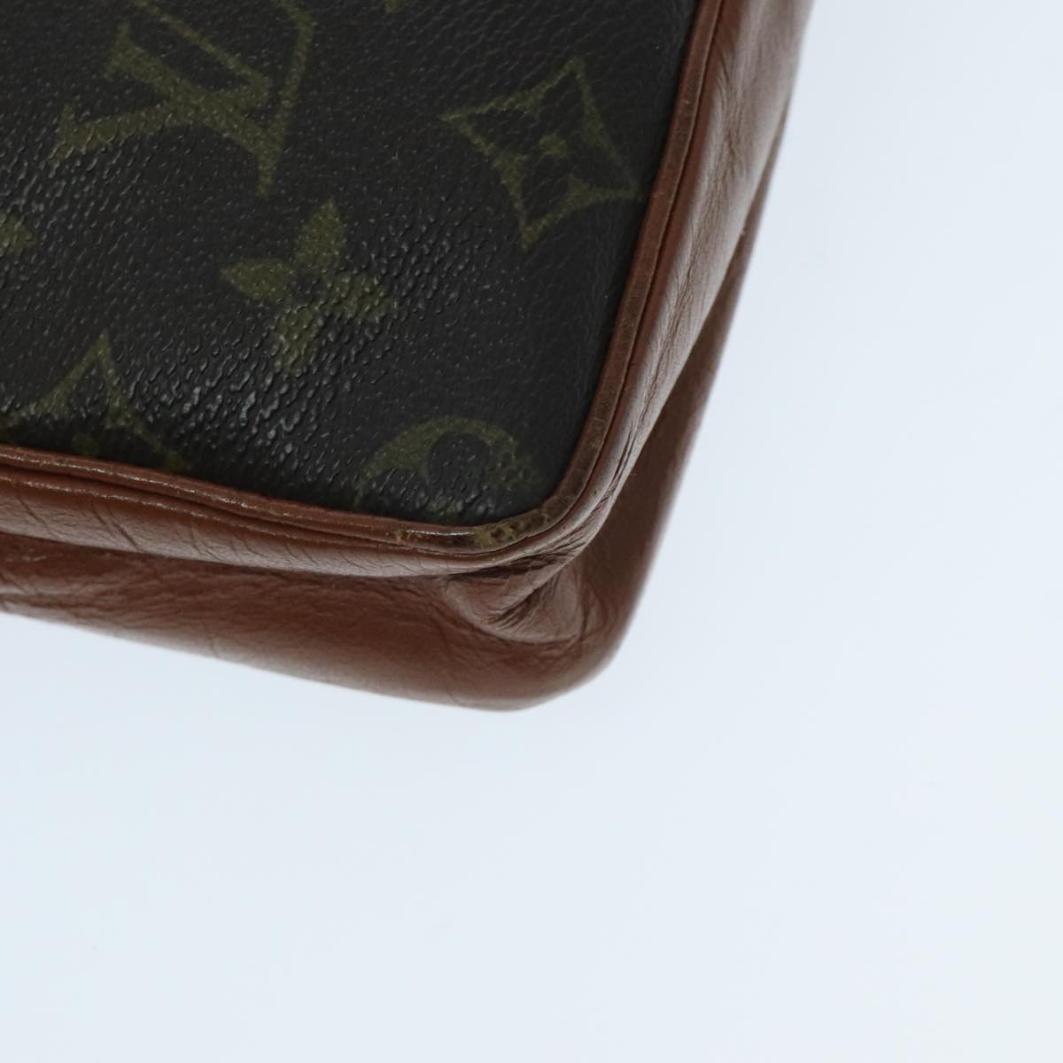 LOUIS VUITTON Monogram Pochette Sports Clutch Bag No.183 LV Auth 95080