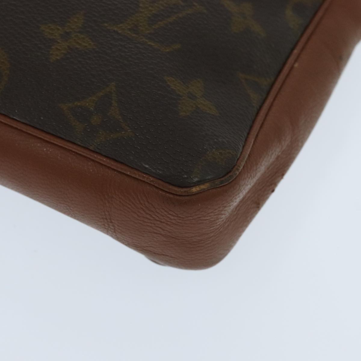 LOUIS VUITTON Monogram Pochette Sports Clutch Bag No.183 LV Auth 95081